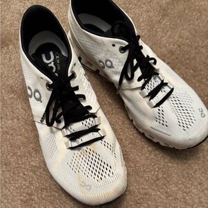 Swiss Engineering shoes size 7.5